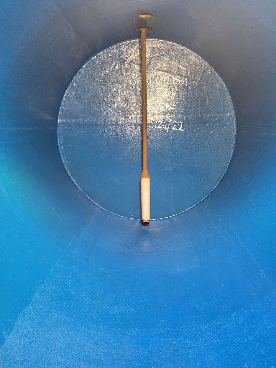 PCE Interior blue coated tank with rod